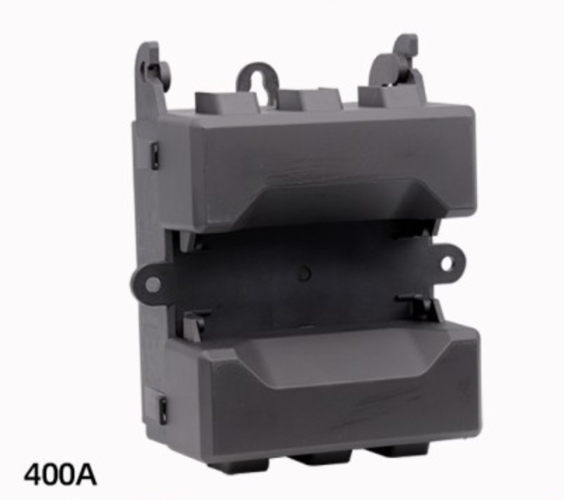 Outdoor pole mounted load break switch