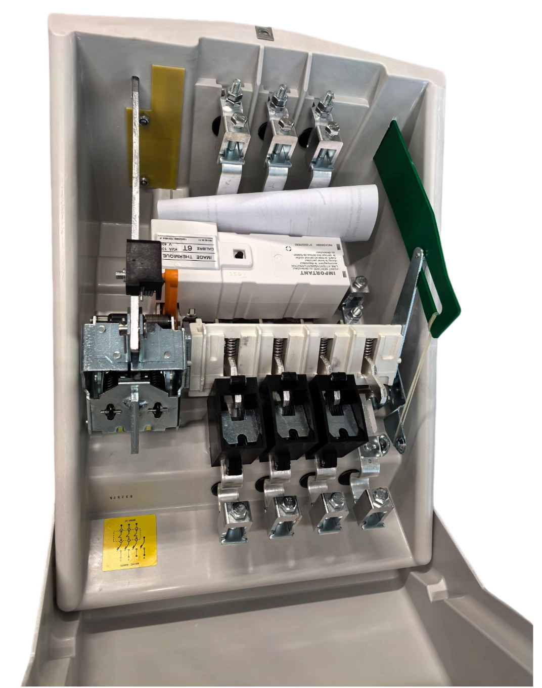 What Are The Components Of A Vacuum Circuit Breaker? What Are Its Characteristics?