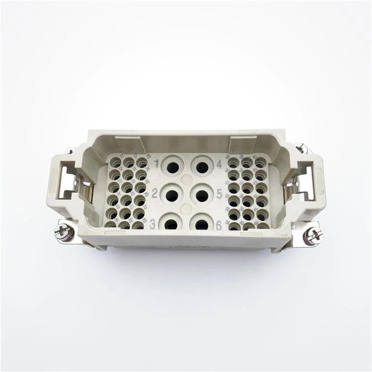 SO-HK-006/36-MC 40A/10A с обжимным контактом, сверхпрочный соединитель 09380423001