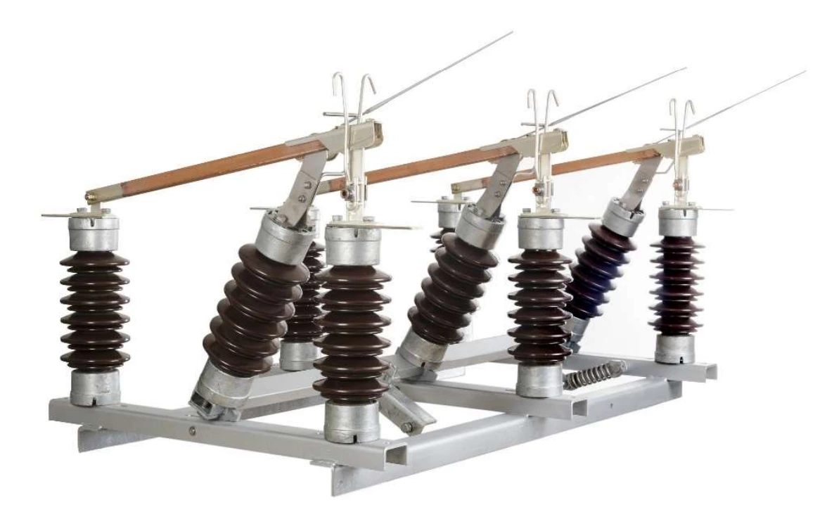Overhead switch-disconnector Manual command (IACM)